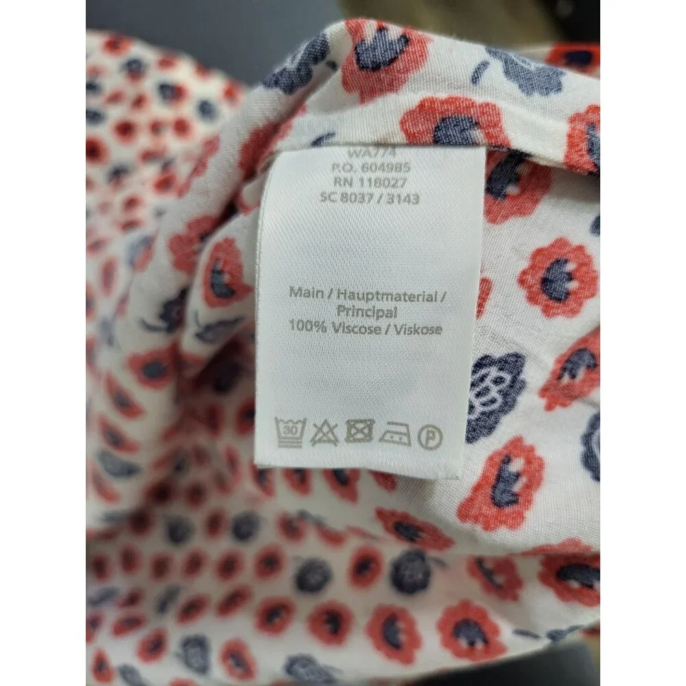 Boden Women's Pleat Front Keyhole Floral Print Blouse SZ 6 Viscose - Picture 7 of 7